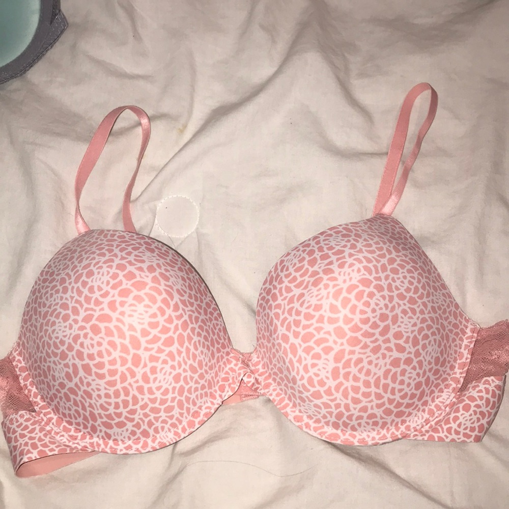 Adrienne Vittadini bra